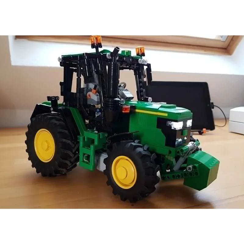 MOC-14619 Trator Agrícola Urba - Urban Farming Building avaliação e preço